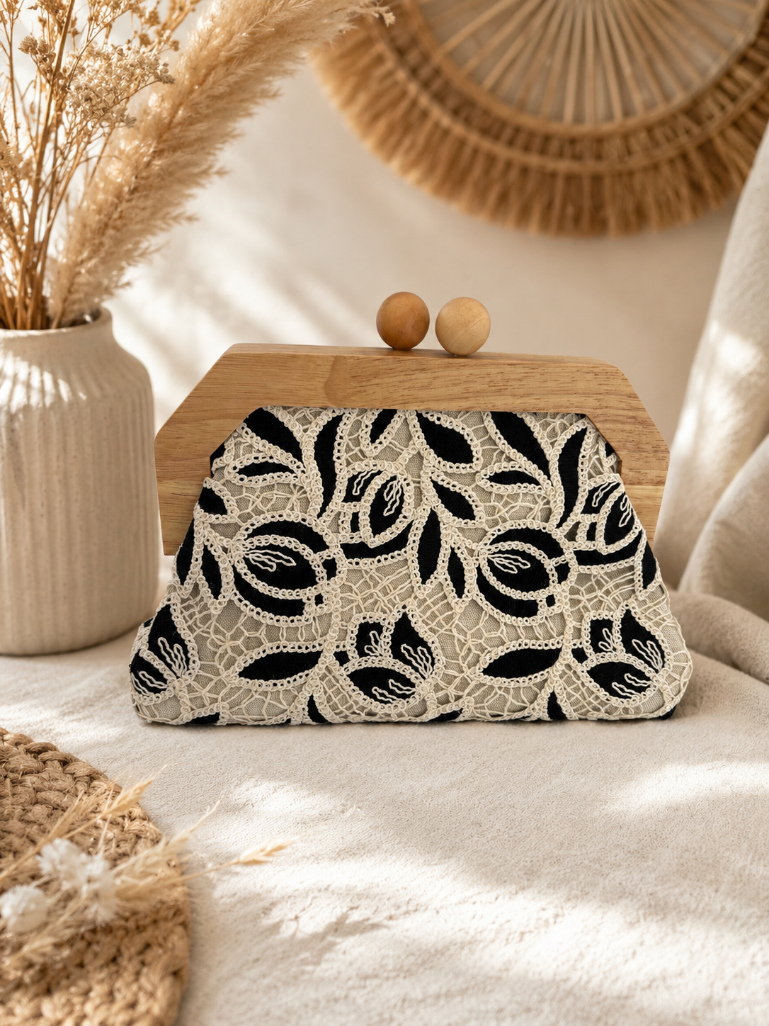 Pochette Bohème Dentelle & Bois Naturel